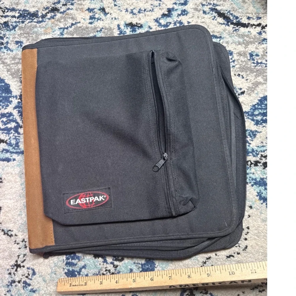 Eastpak Vintage Black‎ Canvas Suede Spine Zip Around Binder Portfolio Case Black